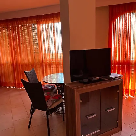 Oazis Vip Club Appart hôtel Slantchev Briag