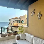 Aparthotel Oazis Vip Club