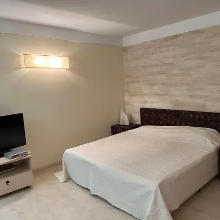 Oazis Vip Club Hotel apartamentowy 3*