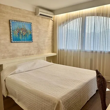 Oazis Vip Club Apartmanhotel *