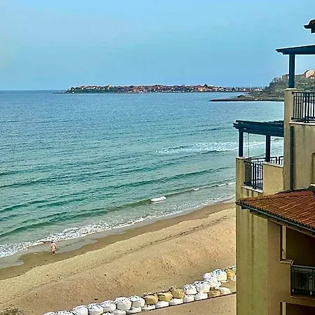 Oazis Vip Club 3* ساني بيتش