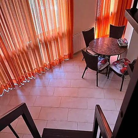 Апартхотел Oazis Vip Club 3*